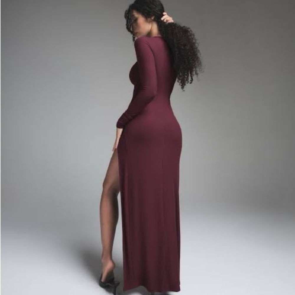 NWT SKIMS Soft Lounge Long Sleeve Slit Dress - S Onyx -Black - Picture 5 of 5